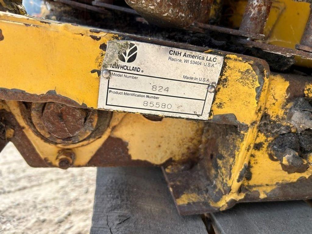 Image of New Holland 824 Primary Image