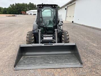 Main image New Holland 84" LPE Bucket