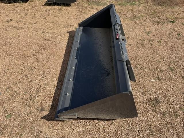 Image of New Holland 84" Low Profile Bucket equipment image 3