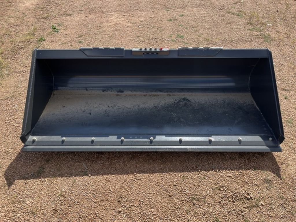 New Holland 84" Low Profile Bucket Equipment Image0