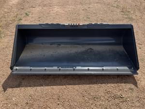 New Holland 84" Low Profile Bucket Image