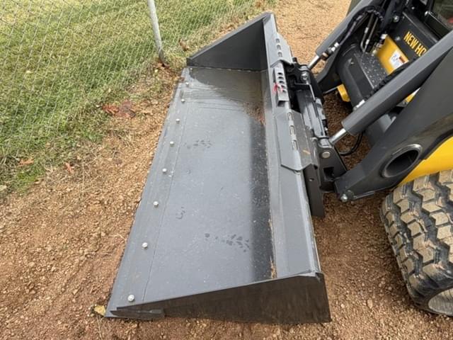 Image of New Holland 84" Low Profile Bucket equipment image 1