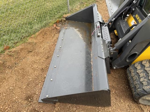 Image of New Holland 84" Low Profile Bucket equipment image 1