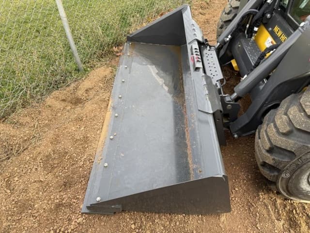 Image of New Holland 84" Low Profile Bucket equipment image 1