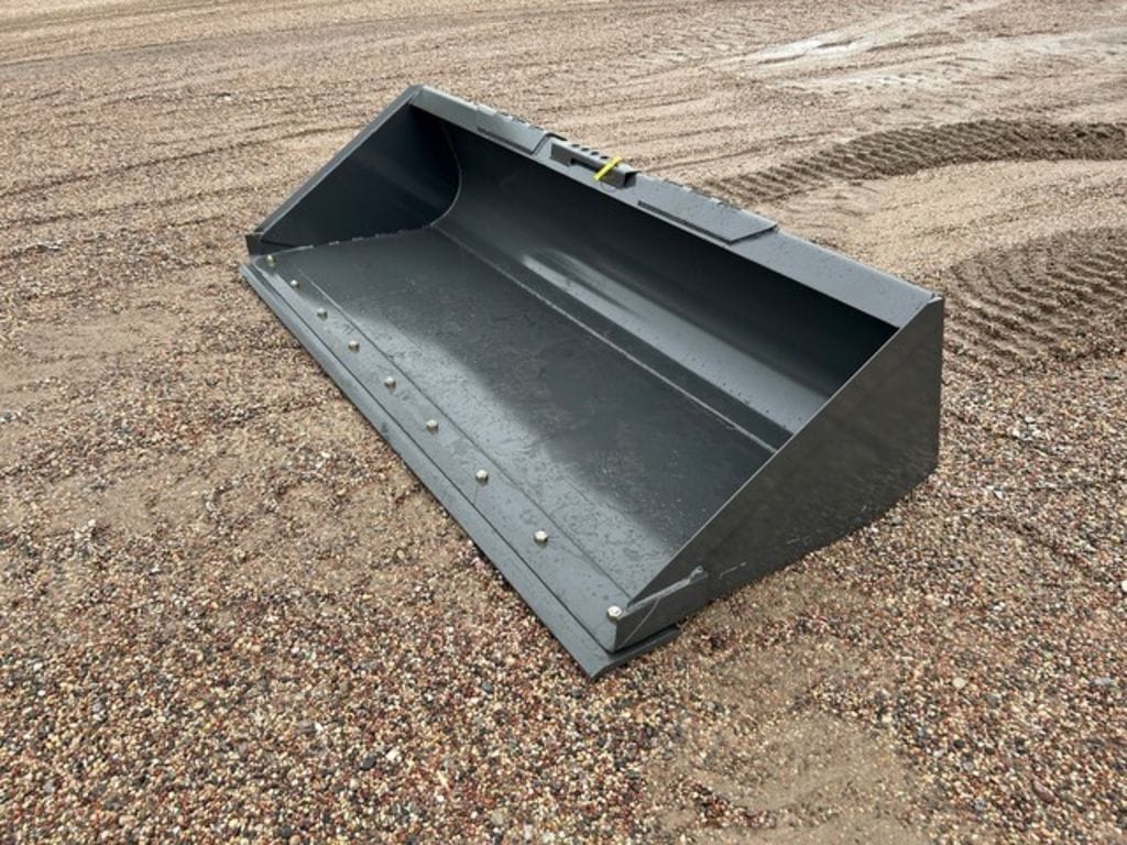 Main image New Holland 84" Low Profile Bucket