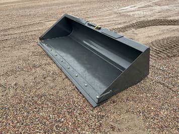 Main image New Holland 84" Low Profile Bucket