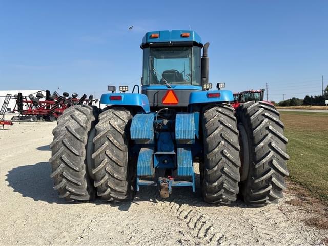 Image of New Holland 9682 equipment image 2