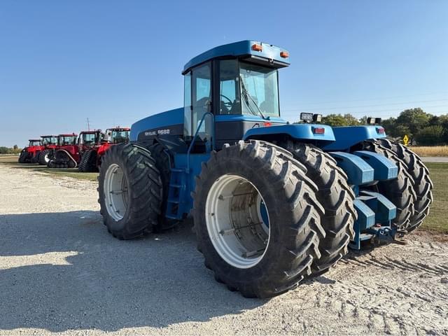 Image of New Holland 9682 equipment image 3