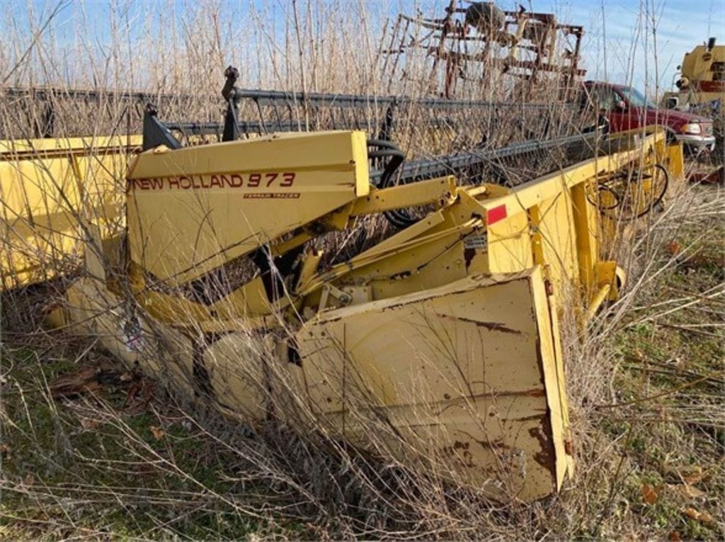 New Holland 973 Equipment Image0