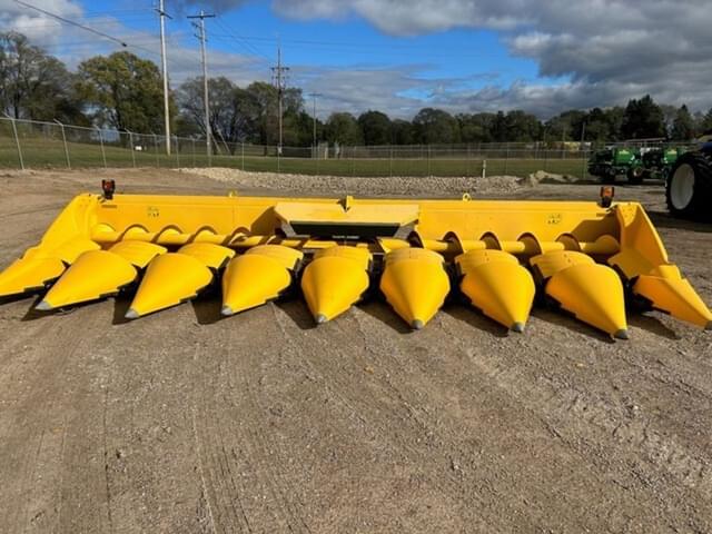 Image of New Holland 980CR equipment image 1