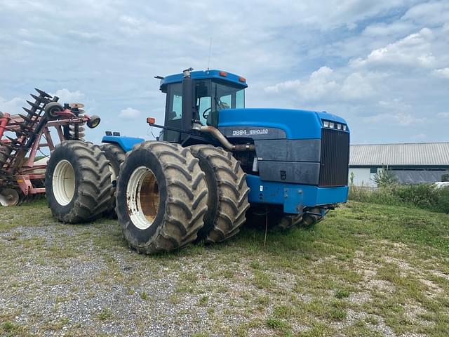 Image of New Holland 9884 equipment image 1