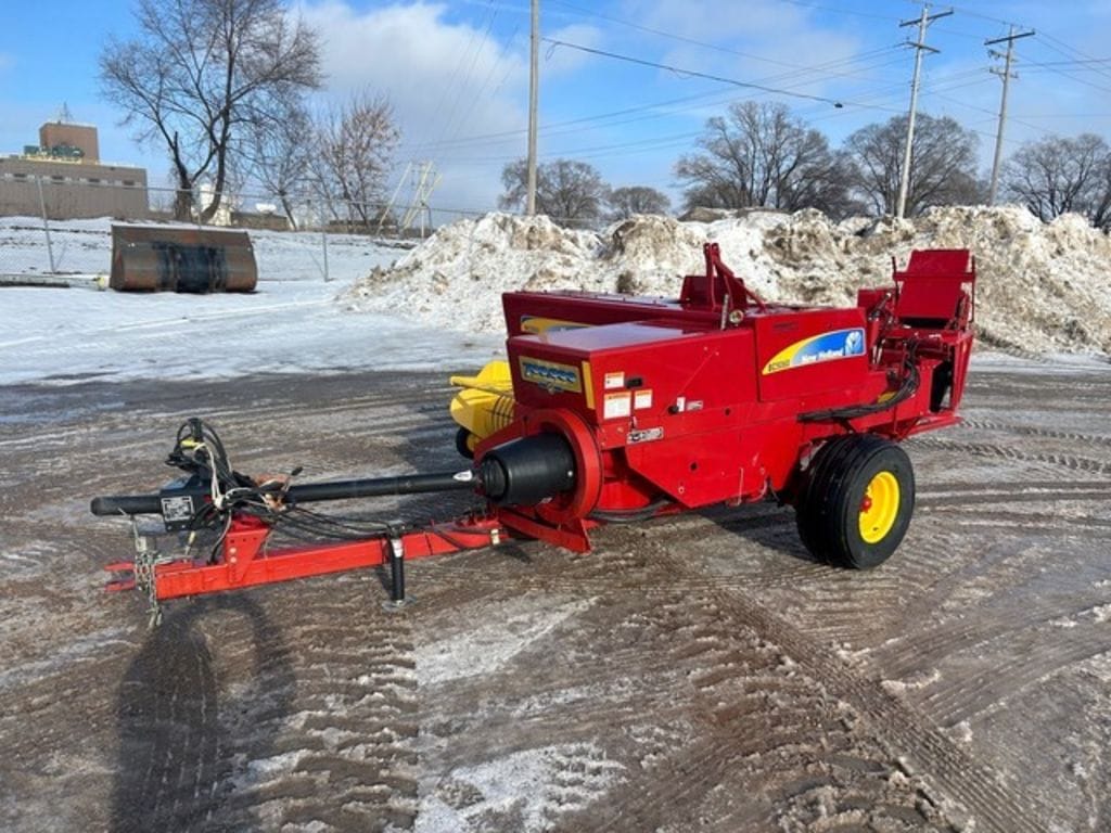 2008 New Holland BC5060 Equipment Image0