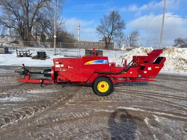 Image of New Holland BC5060 equipment image 1