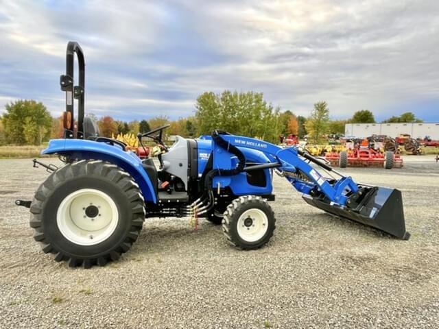 Image of New Holland Boomer 35 equipment image 3
