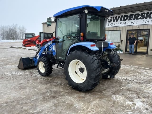 Image of New Holland Boomer 54D equipment image 2