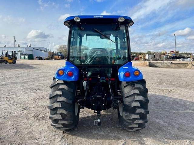 Image of New Holland Boomer 55 equipment image 4