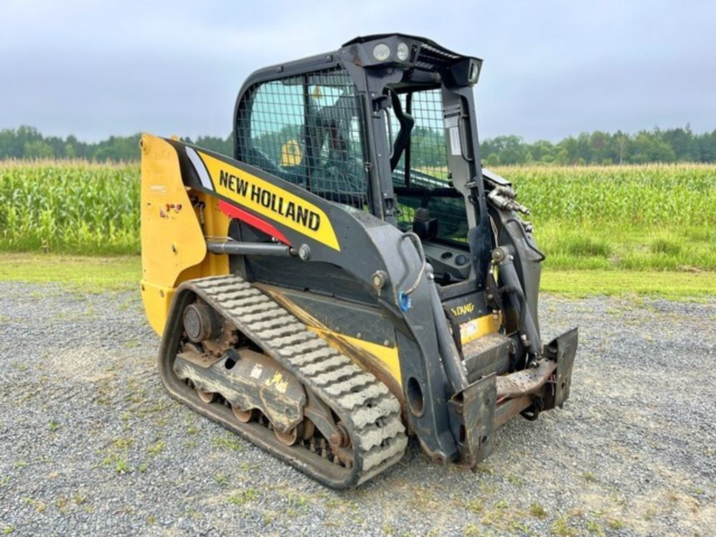 2022 New Holland C327 Equipment Image0