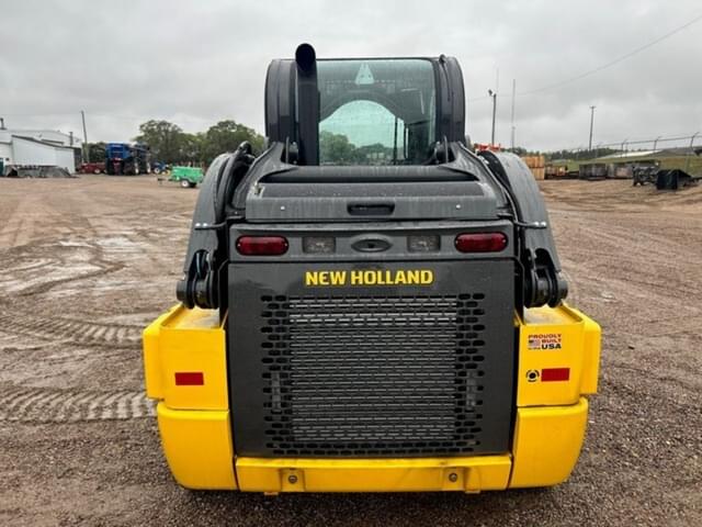 Image of New Holland C330 equipment image 3