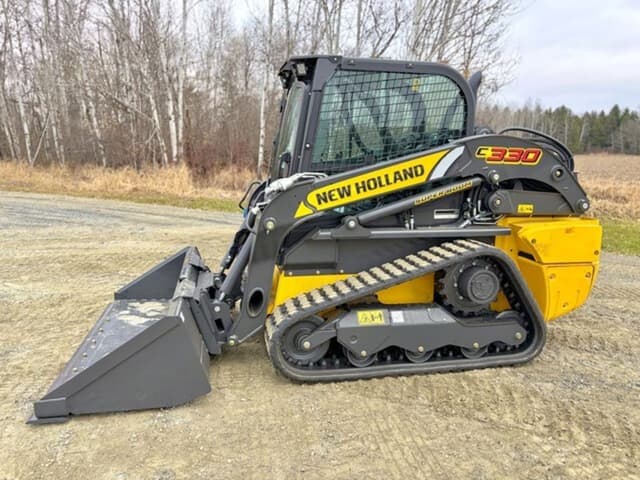 Image of New Holland C330 equipment image 2