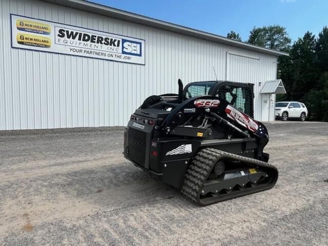 Image of New Holland C332 equipment image 2