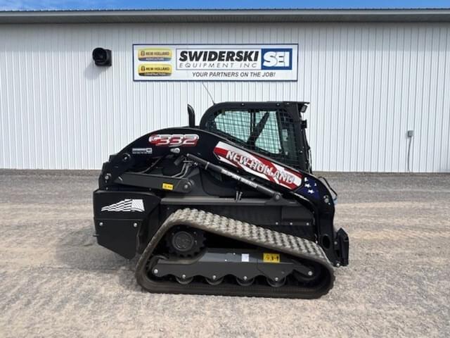 Image of New Holland C332 equipment image 1