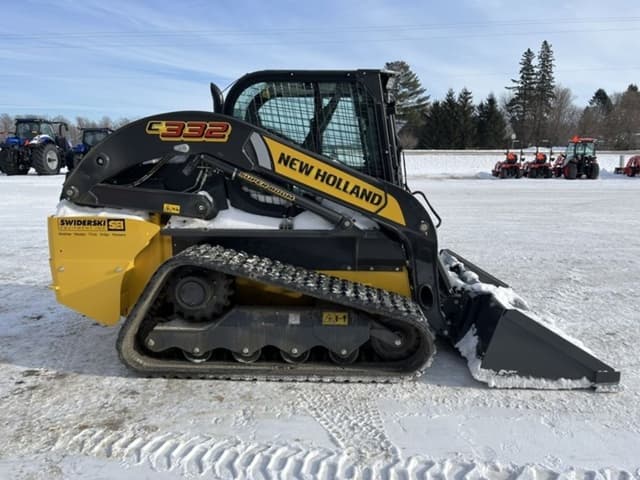 Image of New Holland C332 equipment image 3