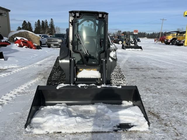 Image of New Holland C332 equipment image 1