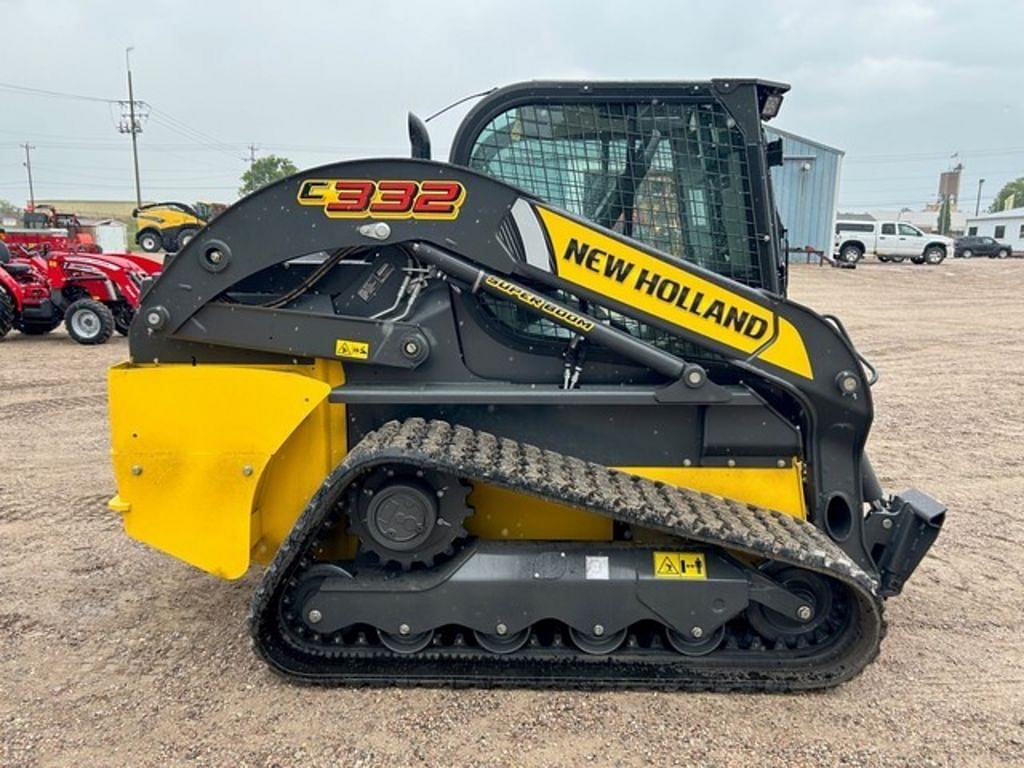 Image of New Holland C332 Image 0