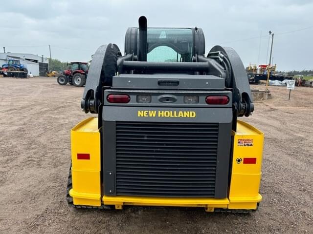 Image of New Holland C332 equipment image 4