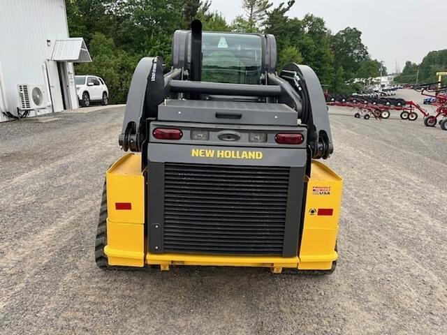 Image of New Holland C332 equipment image 3