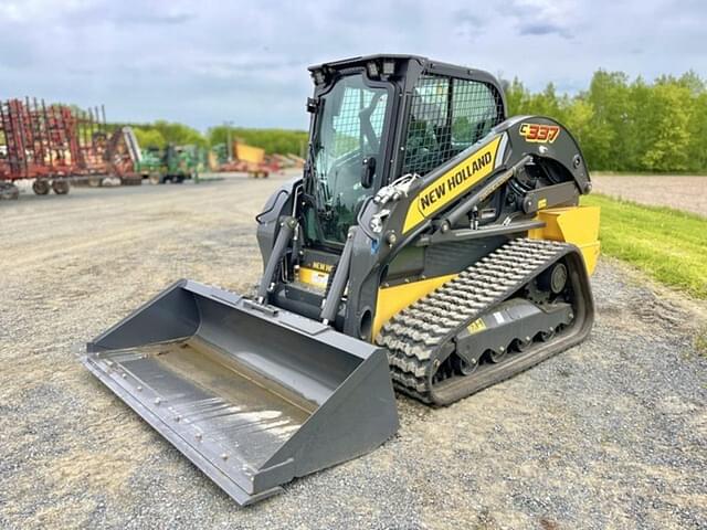 Image of New Holland C337 equipment image 1