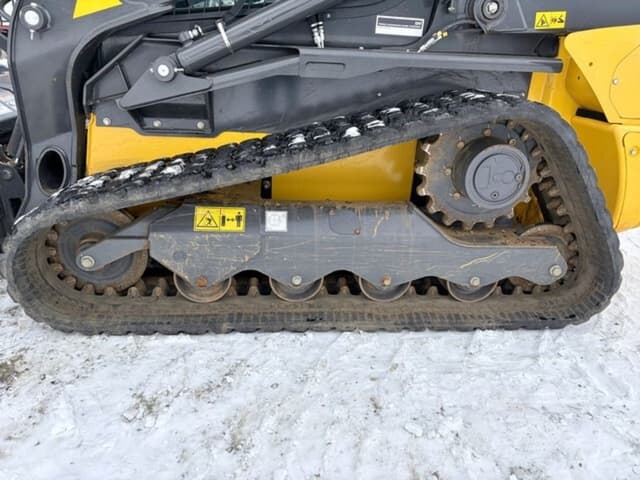 Image of New Holland C345 equipment image 3