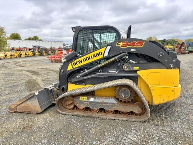 Image of New Holland C345 equipment image 4