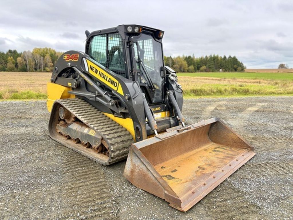 2023 New Holland C345 Equipment Image0