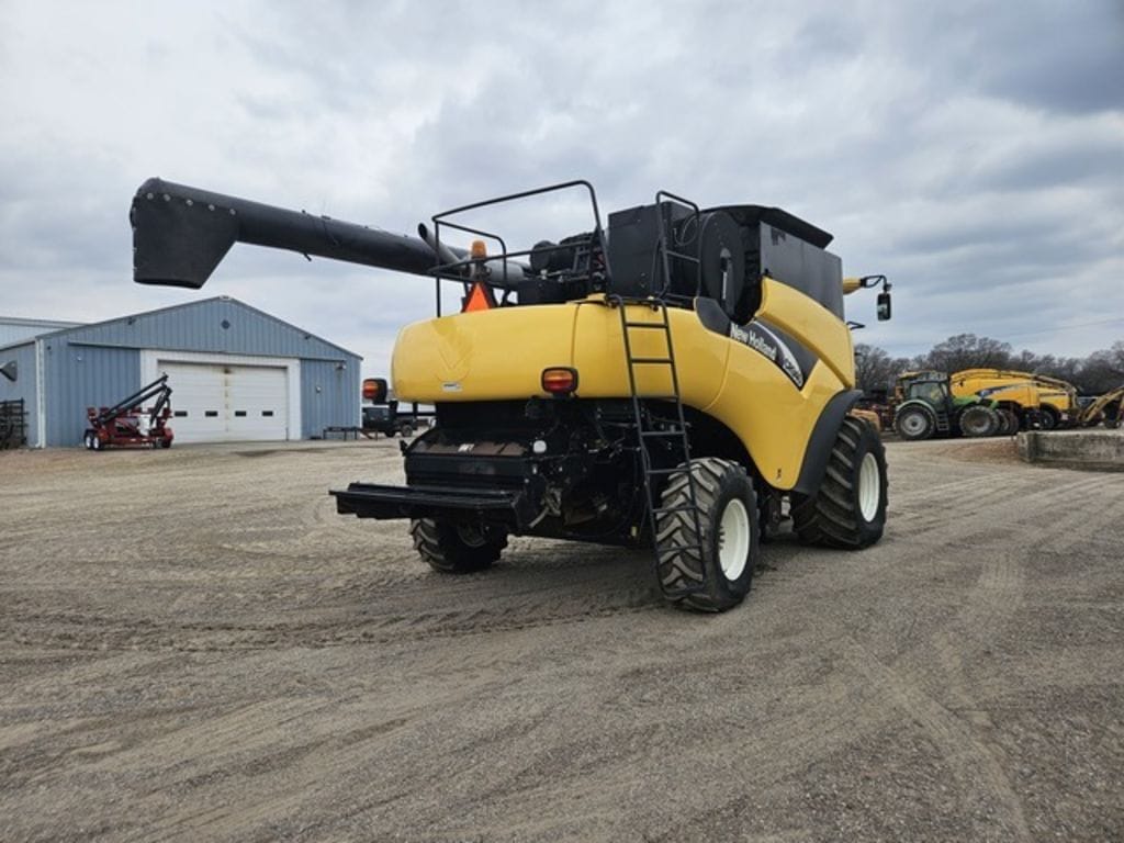 Main image New Holland CR940