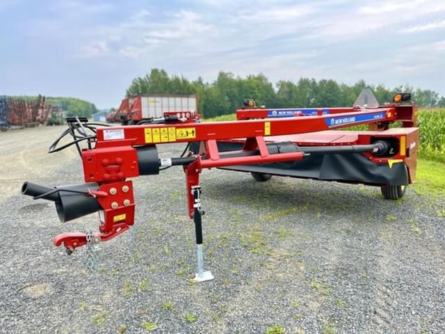 Image of New Holland 210 equipment image 1