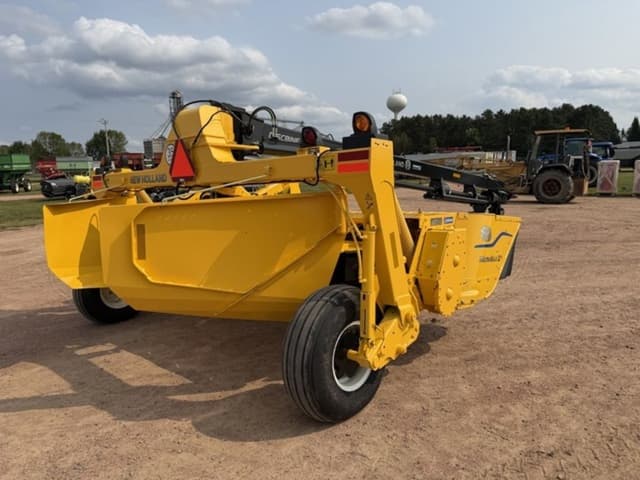 Image of New Holland DB316R equipment image 4