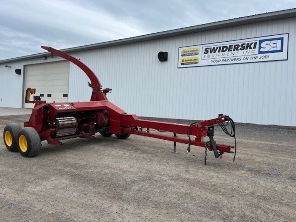 New Holland FP230 Equipment Image0