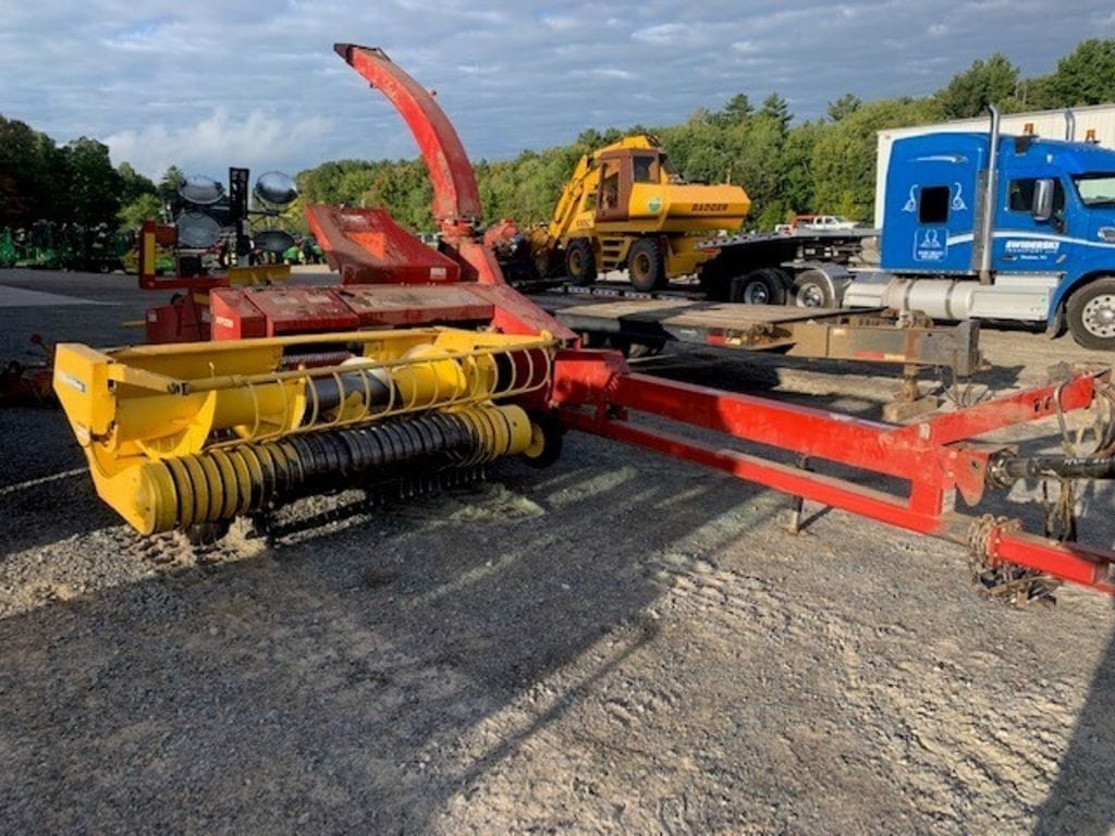 New Holland FP230 Equipment Image0