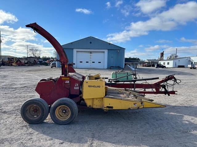 Image of New Holland FP240 equipment image 3