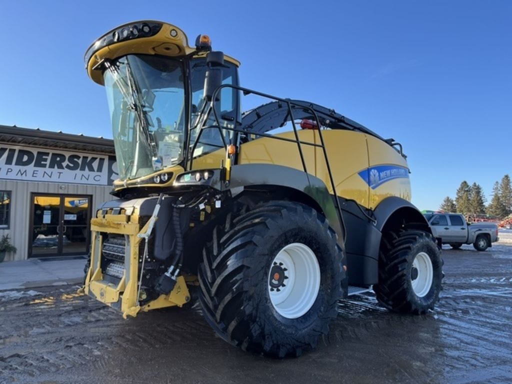 Main image New Holland FR650