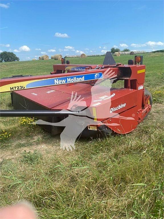 Image of New Holland H7230 Primary image