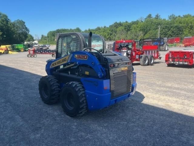 Image of New Holland L320 equipment image 2
