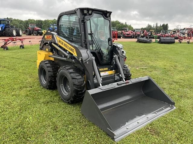 Image of New Holland L320 equipment image 2