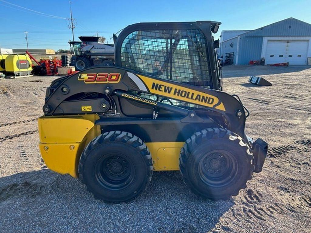 Image of New Holland L320 Image 1