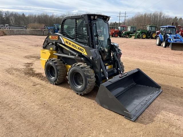 Image of New Holland L320 equipment image 2