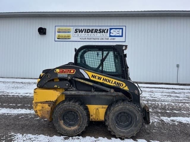 Image of New Holland L320 equipment image 1