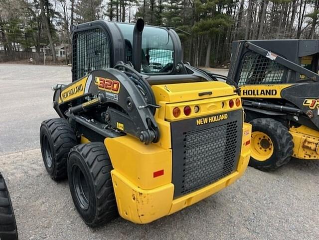 Image of New Holland L320 equipment image 2