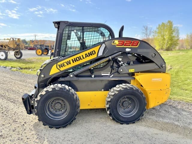 Image of New Holland L328 equipment image 2