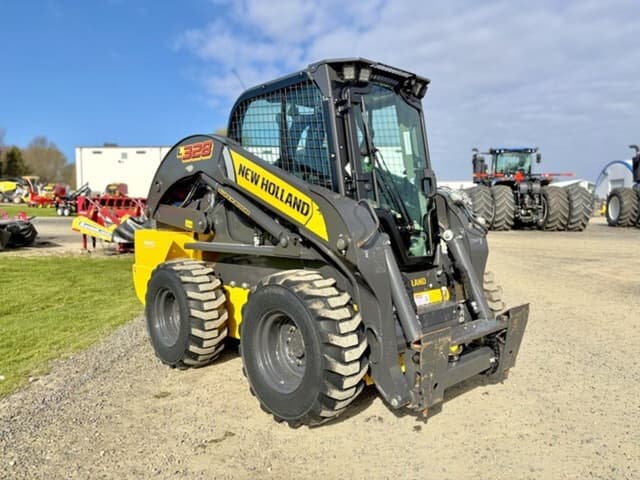 Image of New Holland L328 equipment image 1